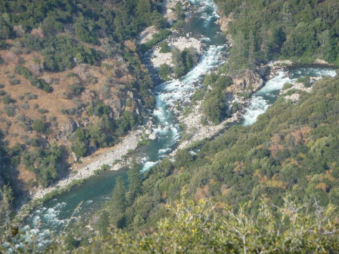 Kings_Canyon_National_Park_-_Kings_River_-_confluence_of_middle_and_south_forks